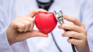 Descubra a hora certa para procurar o cardiologista