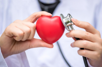 Descubra a hora certa para procurar o cardiologista